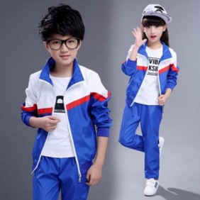 中小学生校服